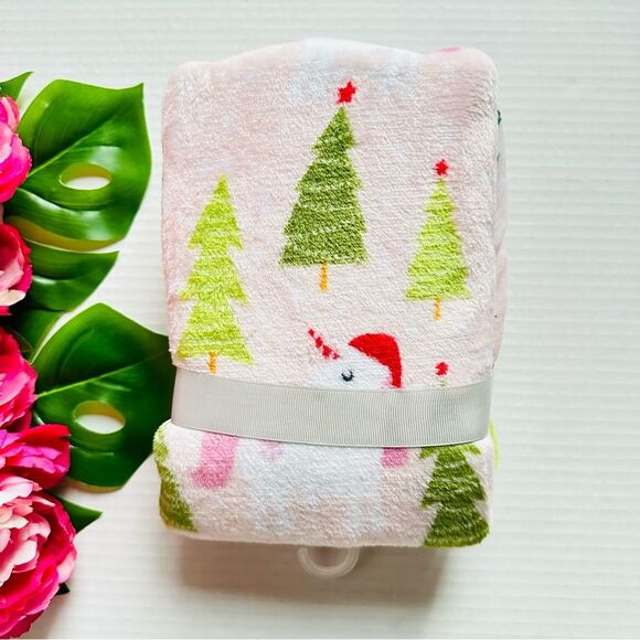 Parent's Choice Holiday Unicorns Plush Baby Blanket, 30" x 36" Pink - NEW - Picture 5 of 7